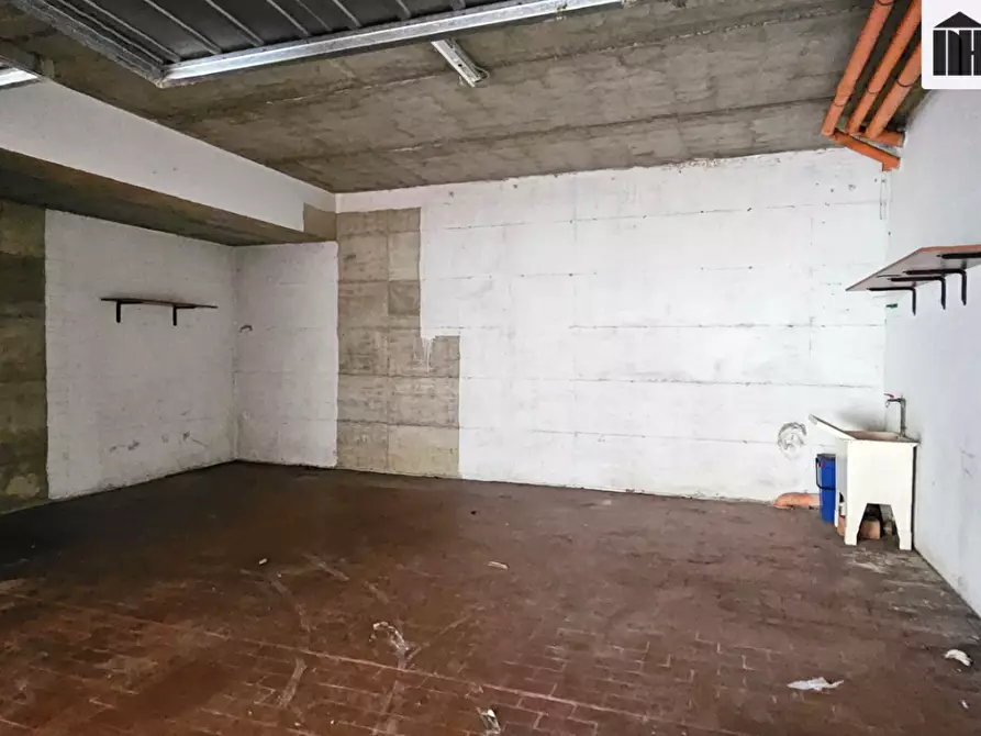 Immagine 28 di Appartamento in vendita  a Santa Croce Sull'arno