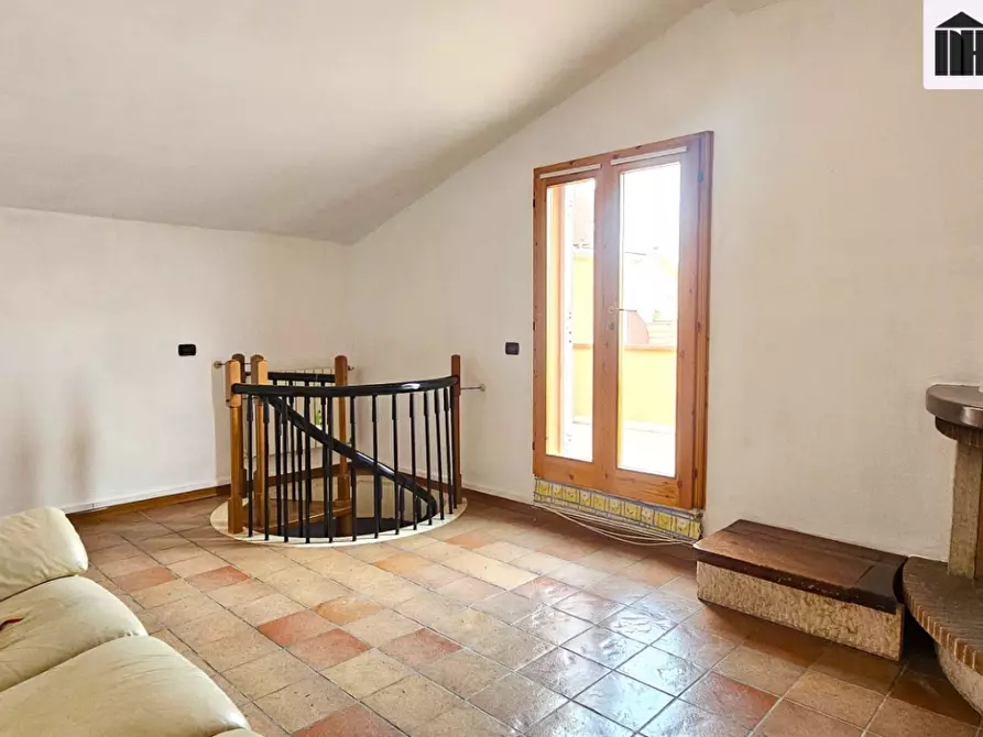 Immagine 25 di Appartamento in vendita  a Santa Croce Sull'arno