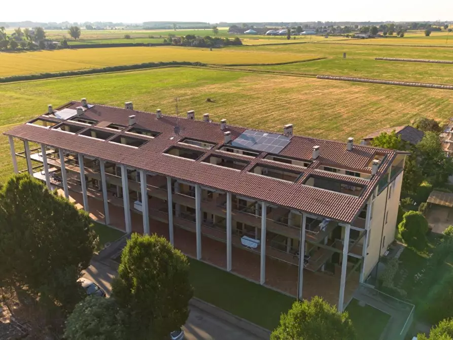 Immagine 18 di Appartamento in vendita  a Gattatico