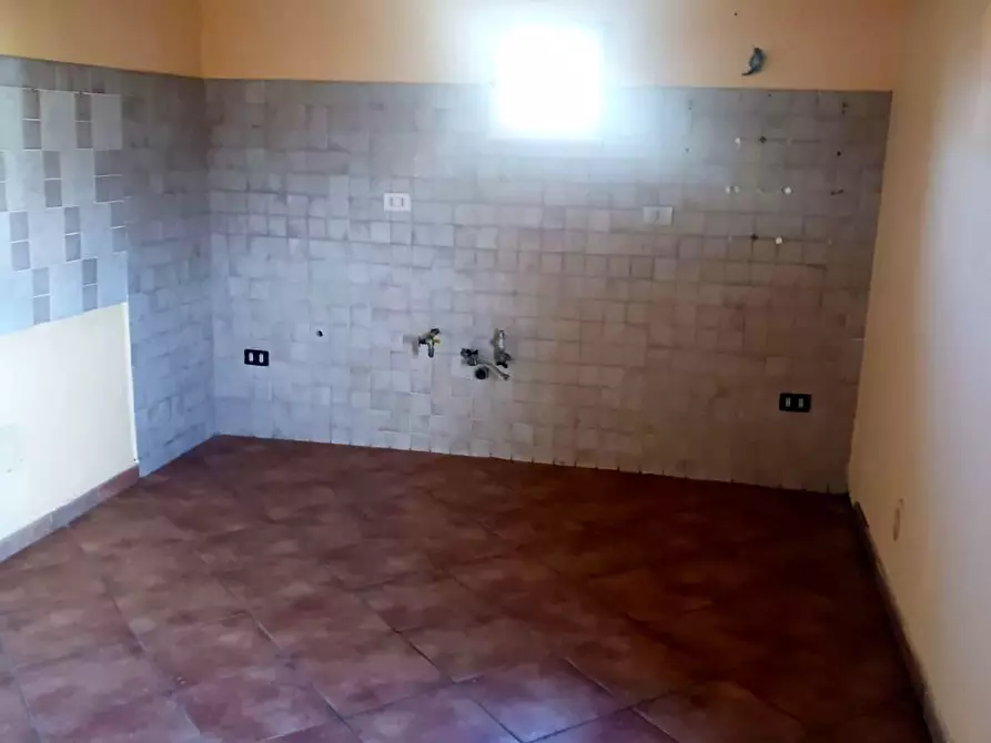 Immagine 1 di Terratetto in affitto  a Cascina