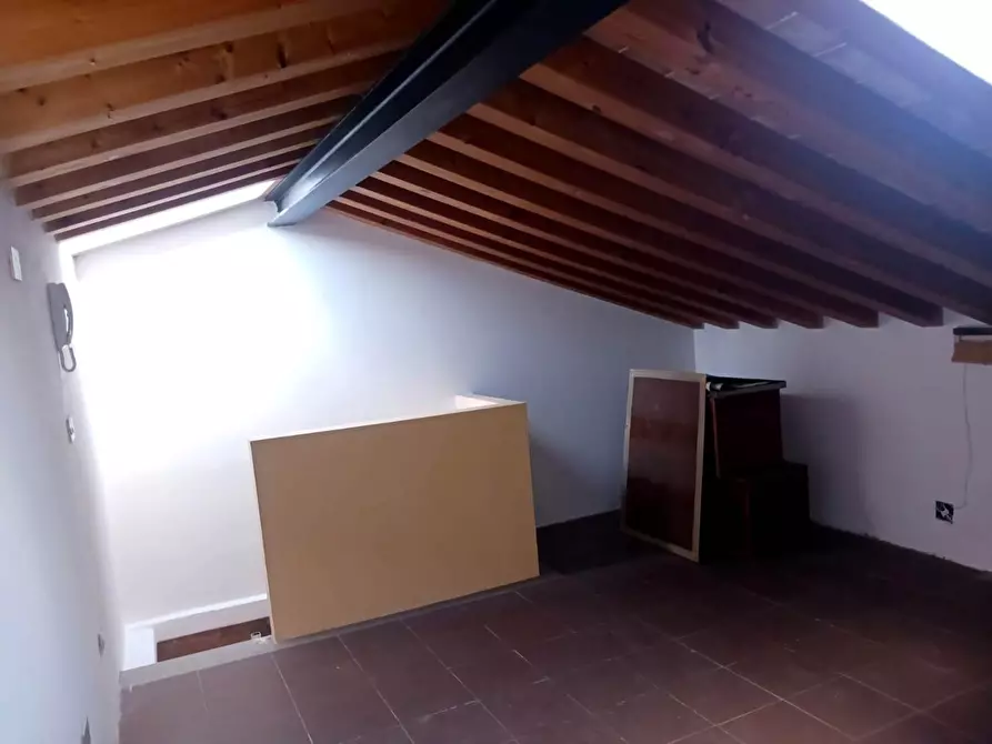Immagine 7 di Terratetto in affitto  a Cascina