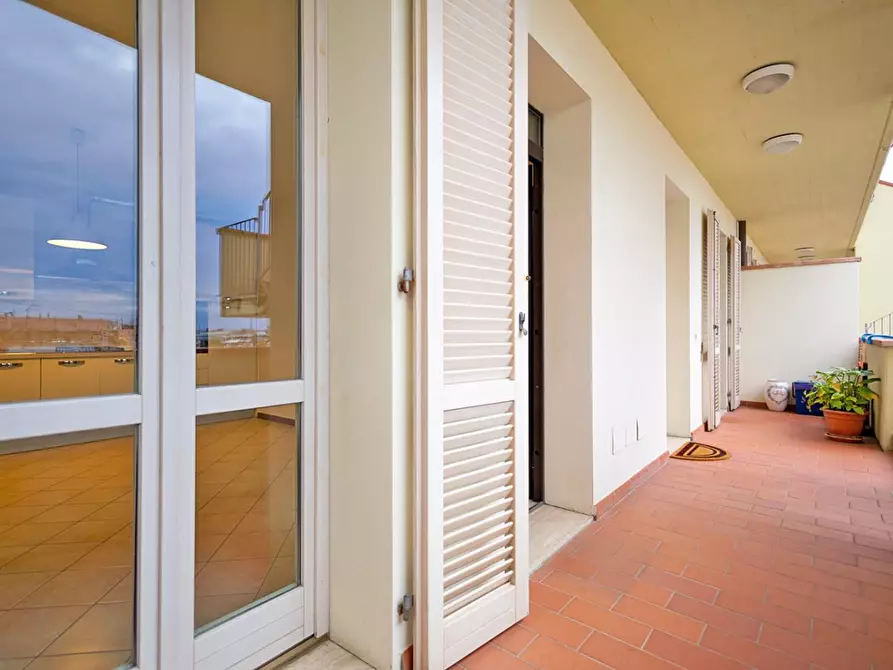 Immagine 2 di Appartamento in vendita  a Santa Maria A Monte