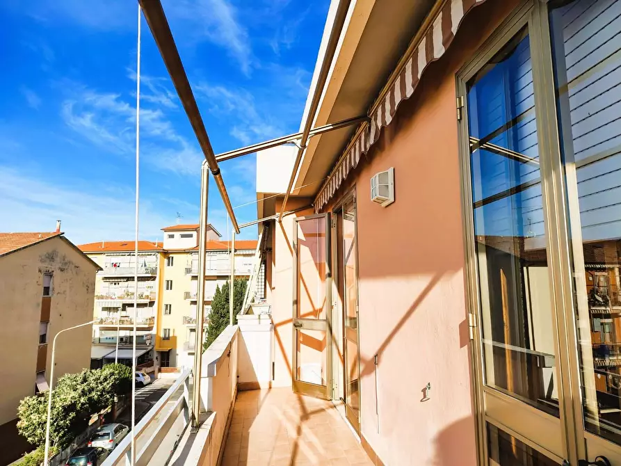 Immagine 14 di Appartamento in vendita  a Rosignano Marittimo