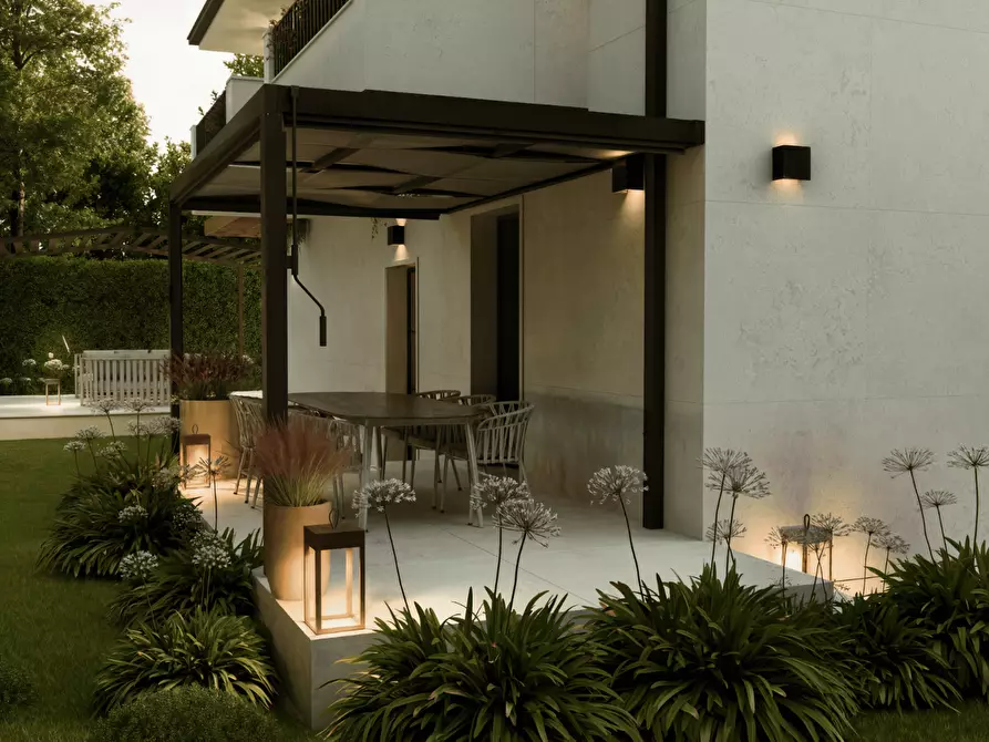 Immagine 5 di Villa in vendita  a Forte Dei Marmi