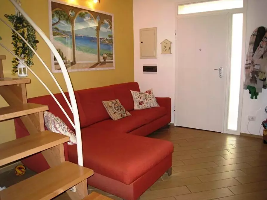 Immagine 3 di Terratetto in vendita  a Viareggio