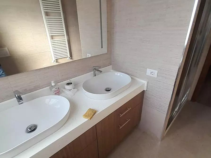 Immagine 3 di Appartamento in affitto  a San Giuliano Terme