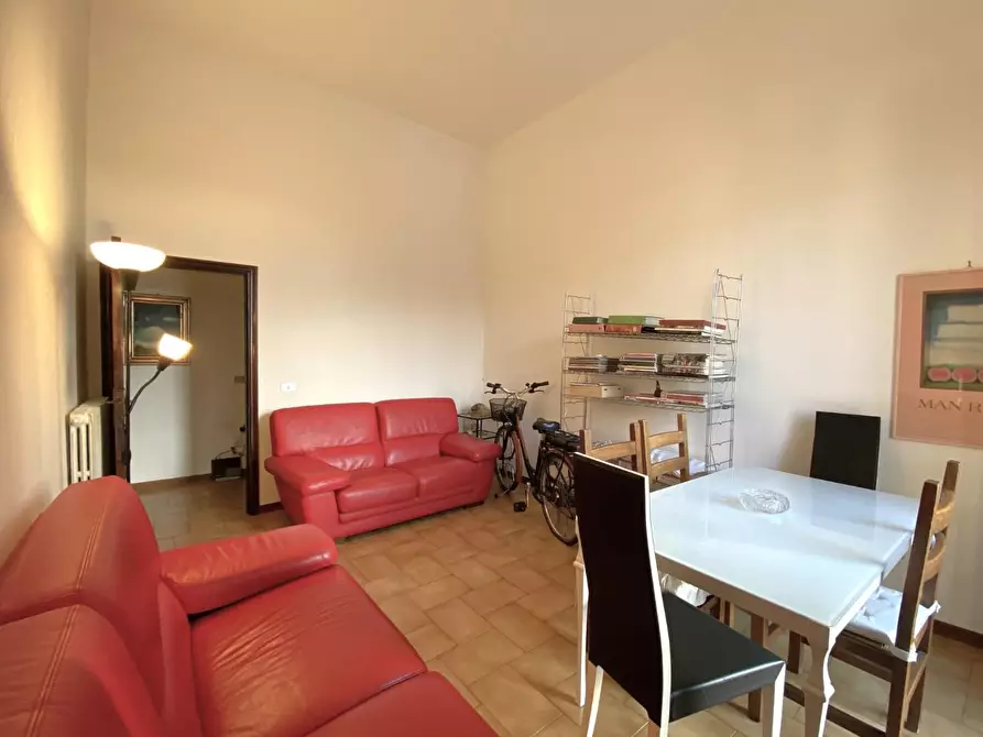 Immagine 11 di Appartamento in vendita  a Pontedera