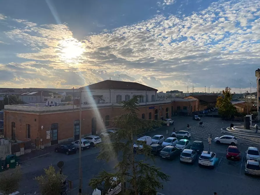 Immagine 12 di Appartamento in vendita  a Pontedera