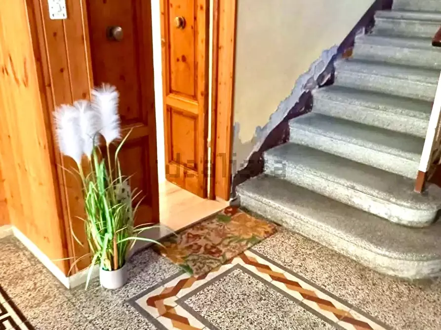 Immagine 11 di Appartamento in vendita  a Piombino