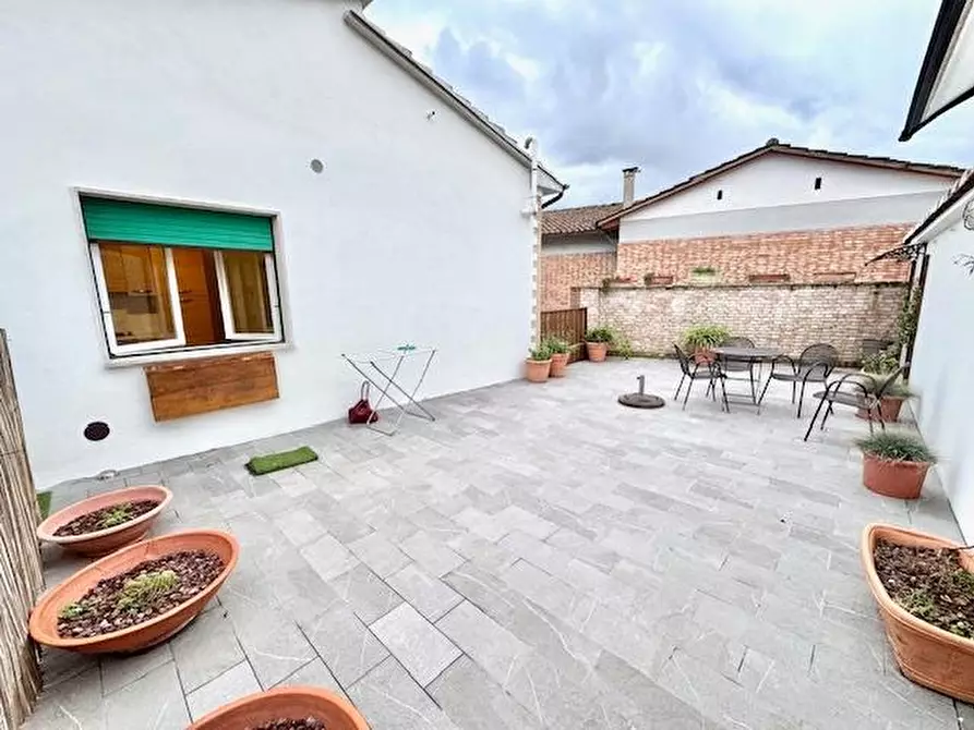 Immagine 28 di Appartamento in vendita  a Sovicille