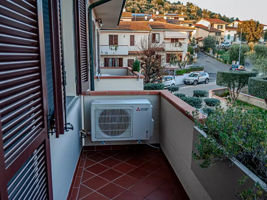 Immagine 30 di Villetta a schiera in vendita  a Fucecchio