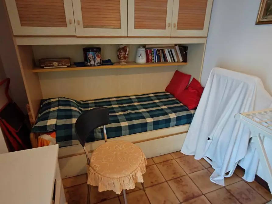 Immagine 7 di Appartamento in vendita  a Carrara