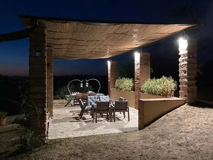 Immagine 37 di Rustico / casale in vendita  a Palaia