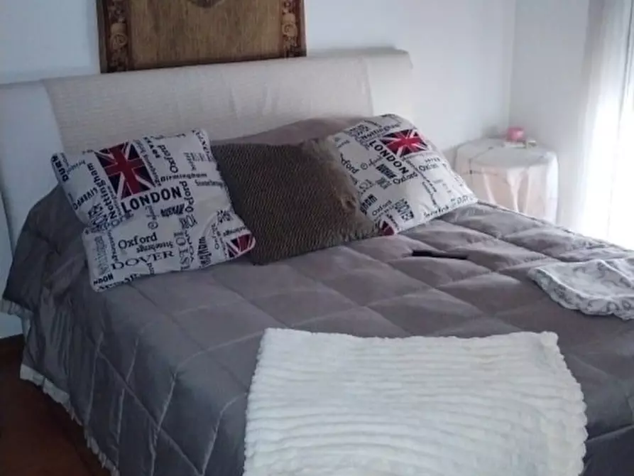 Immagine 18 di Casa bifamiliare in vendita  a Massa