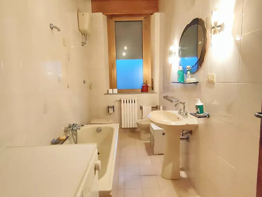 Immagine 21 di Appartamento in vendita  a Pisa