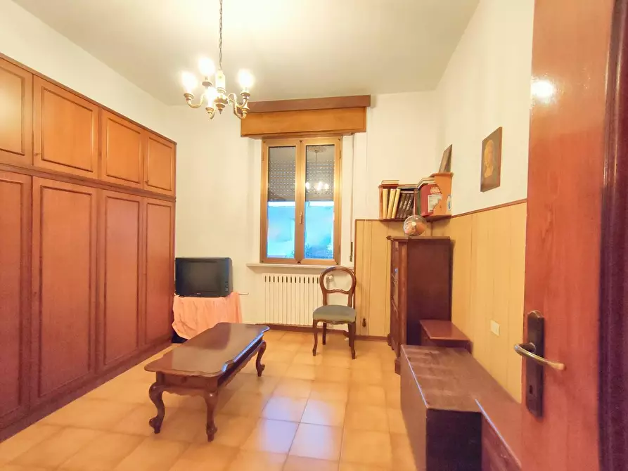 Immagine 16 di Appartamento in vendita  a Pisa