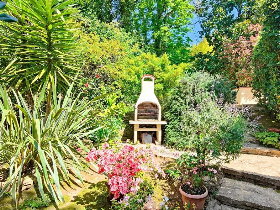 Immagine 28 di Villa in vendita  a San Giuliano Terme