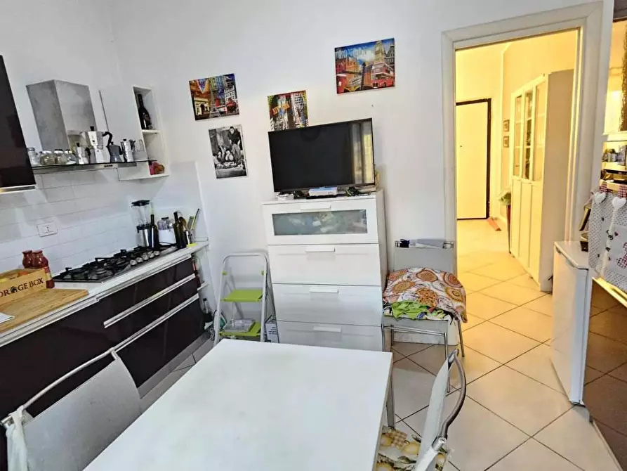 Immagine 10 di Appartamento in vendita  a Montignoso