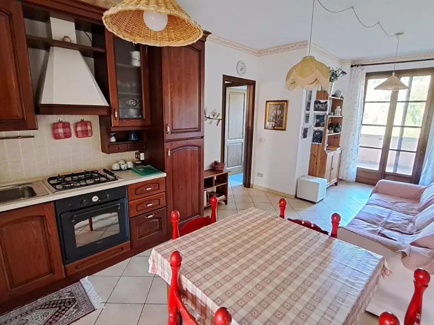 Immagine 5 di Appartamento in vendita  a Rosignano Marittimo