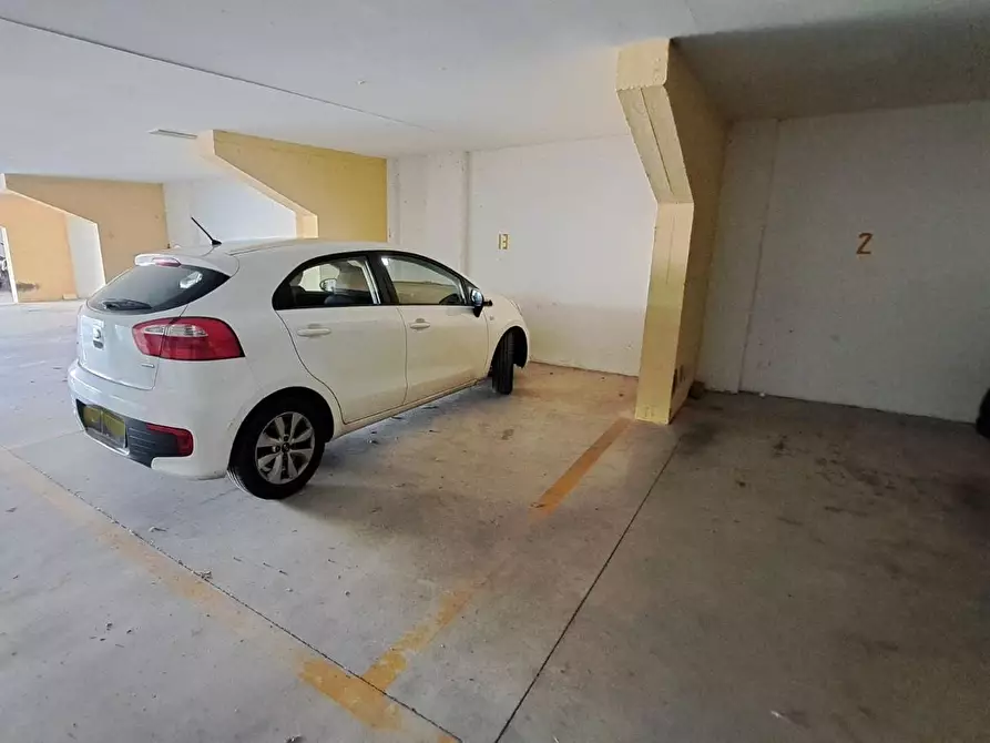 Immagine 21 di Appartamento in vendita  a Rosignano Marittimo