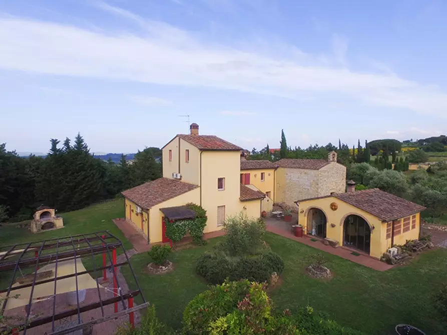 Immagine 109 di Villa in vendita  a Casciana Terme Lari