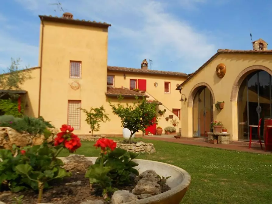 Immagine 33 di Casa colonica in vendita  a Casciana Terme Lari