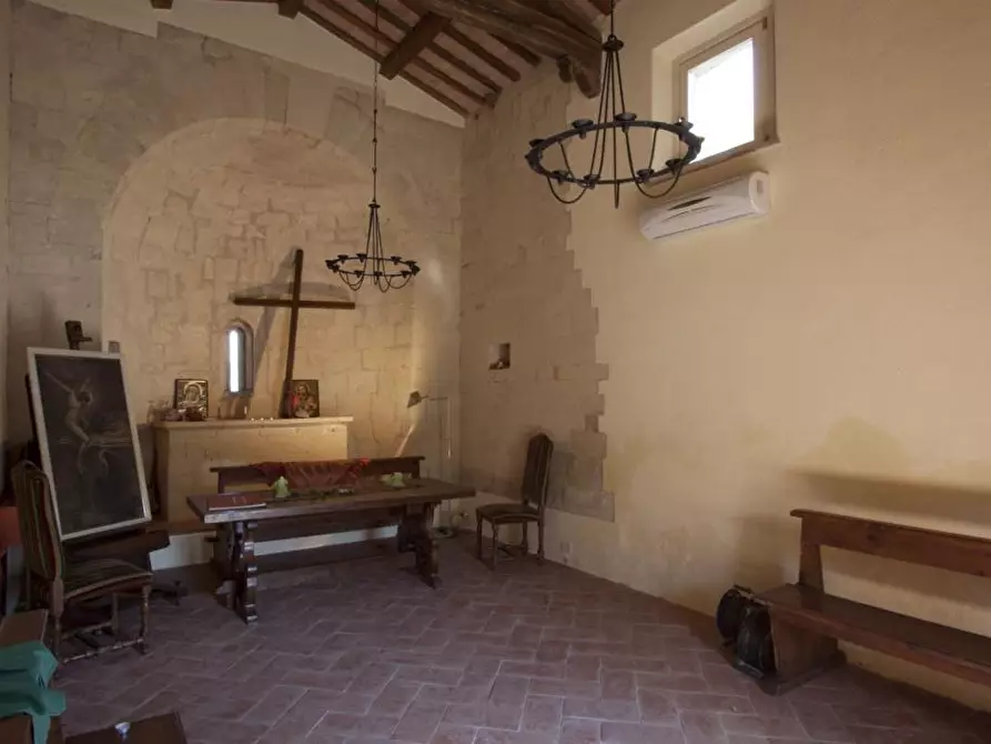 Immagine 10 di Villa in vendita  a Casciana Terme Lari