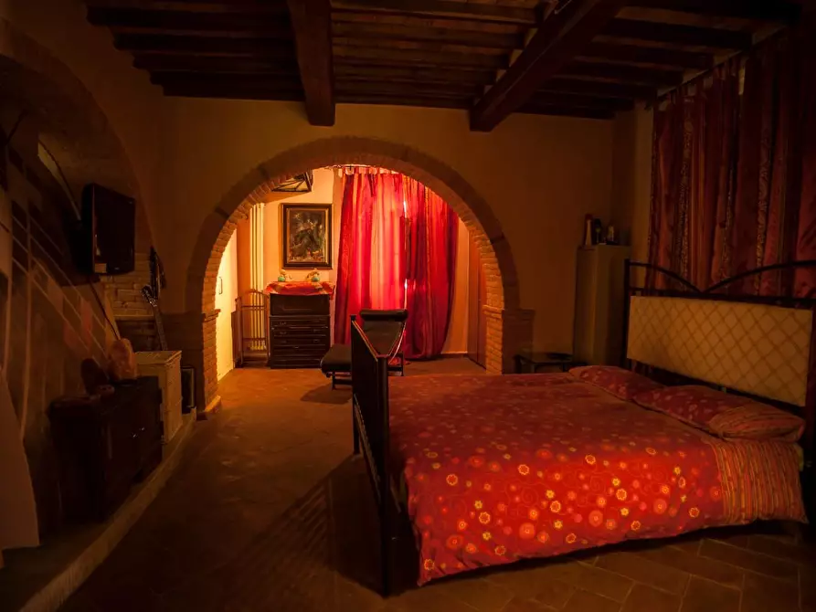 Immagine 29 di Villa in vendita  a Casciana Terme Lari