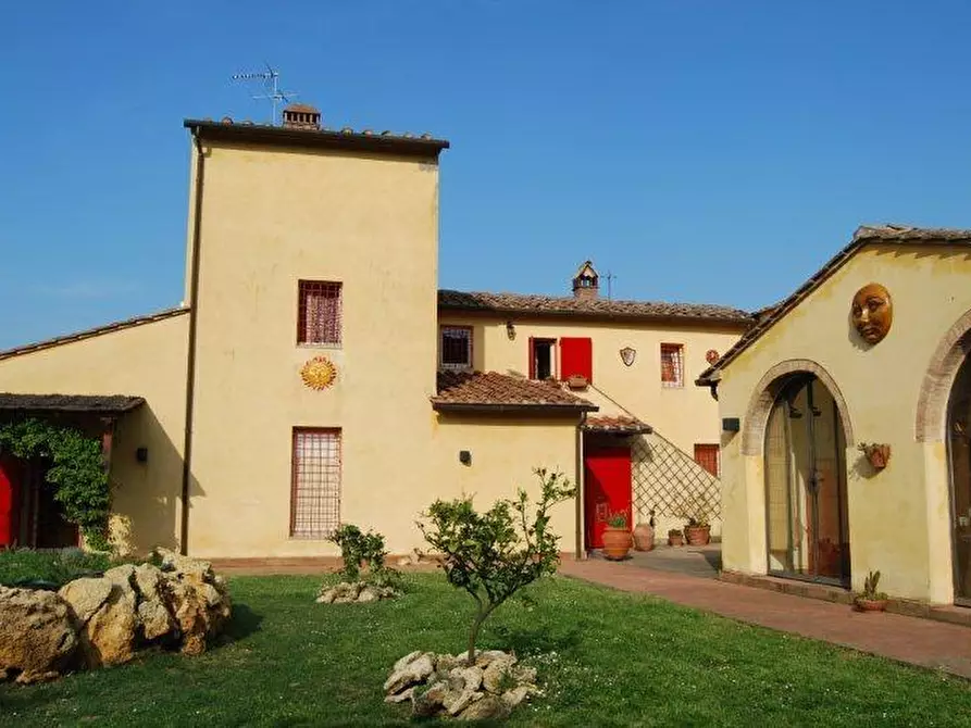 Immagine 95 di Villa in vendita  a Casciana Terme Lari