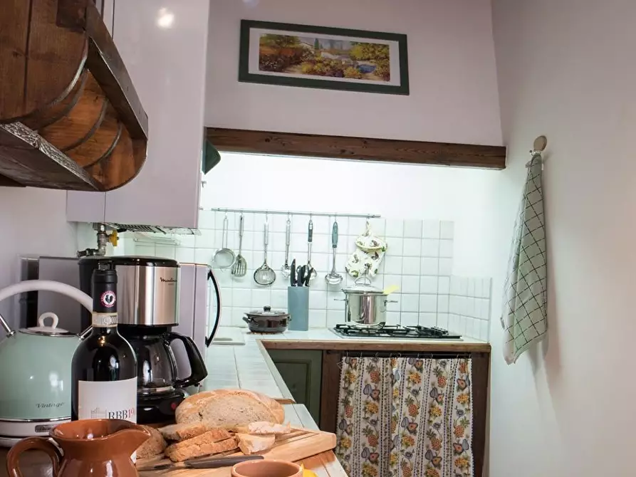 Immagine 10 di Appartamento in vendita  a Colle Di Val D'elsa