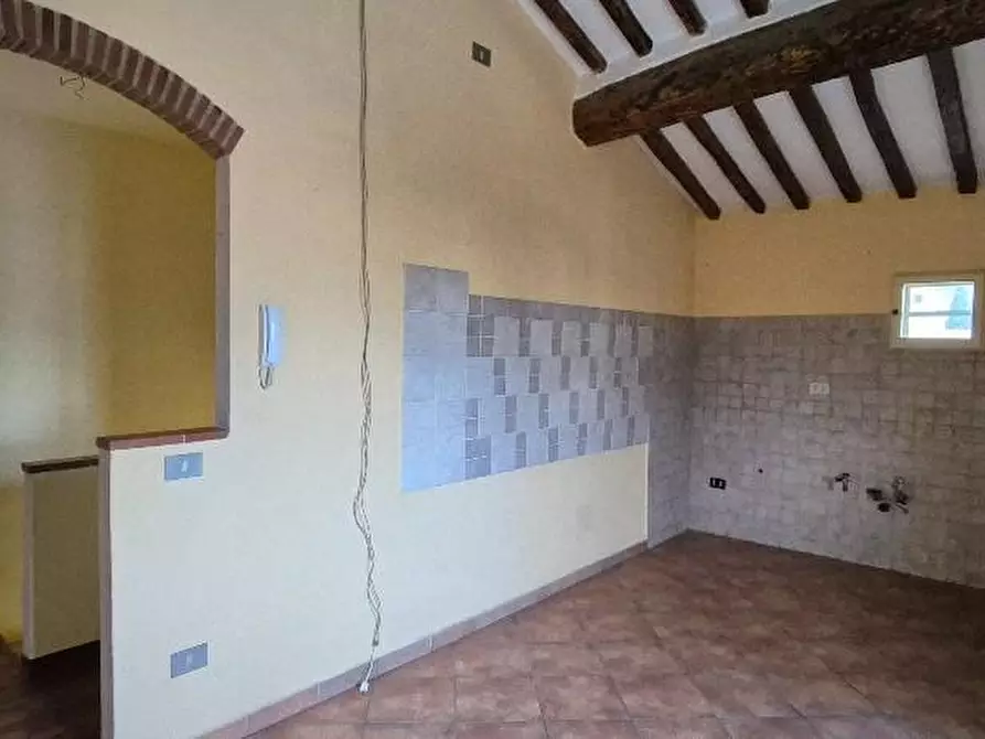 Immagine 3 di Terratetto in affitto  a Cascina