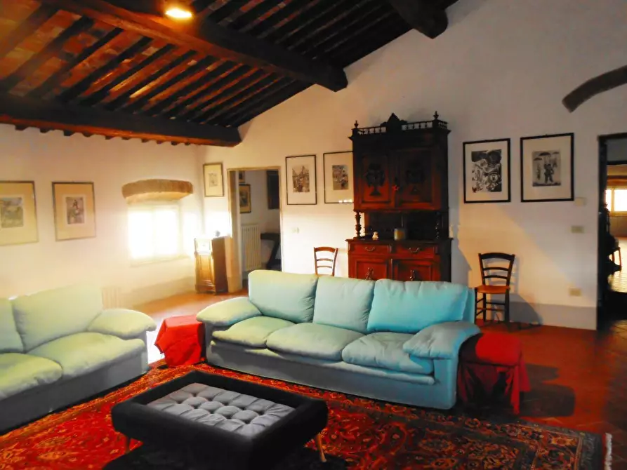 Immagine 13 di Appartamento in affitto  a Santa Maria A Monte