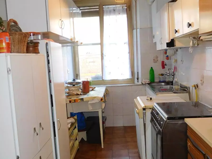 Immagine 10 di Appartamento in vendita  a Pisa