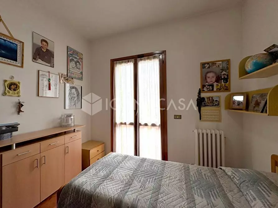 Immagine 18 di Villa in vendita  a Calcinaia