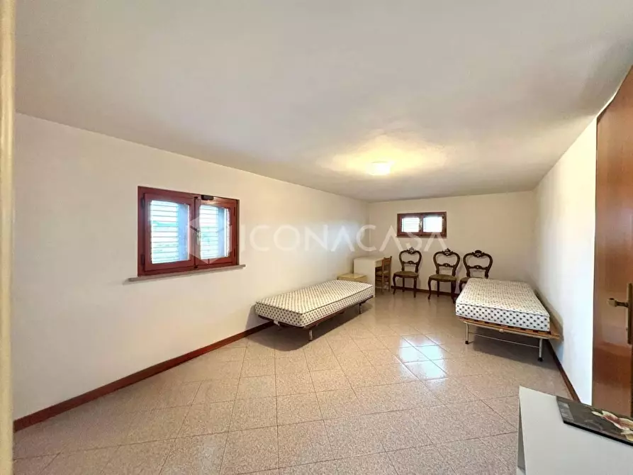 Immagine 47 di Villa in vendita  a Calcinaia