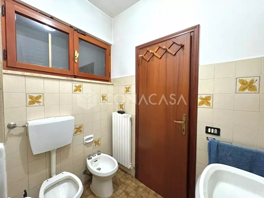 Immagine 7 di Villa in vendita  a Calcinaia