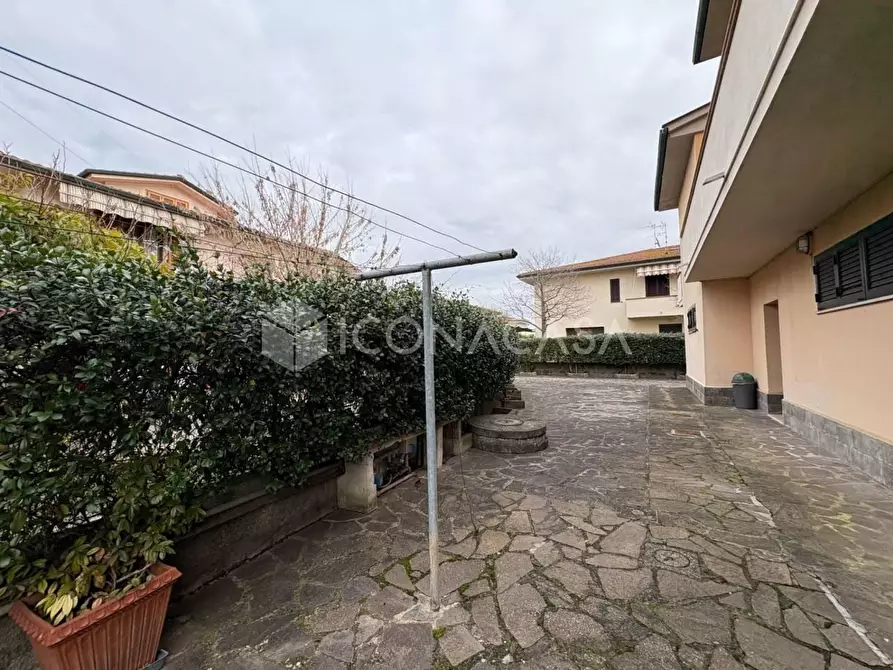 Immagine 60 di Villa in vendita  a Calcinaia