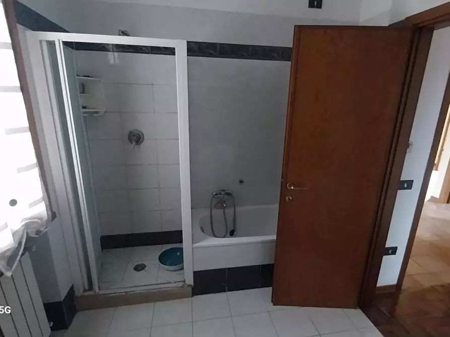 Immagine 5 di Appartamento in vendita  a Santa Croce Sull'arno