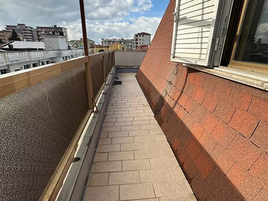 Immagine 22 di Appartamento in vendita  a Massa