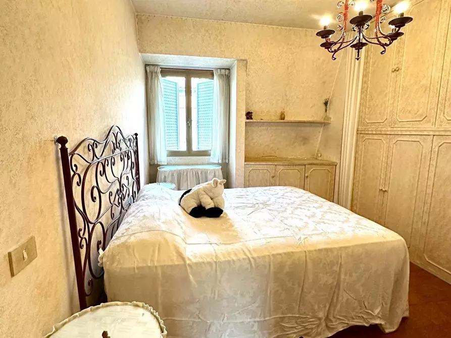 Immagine 12 di Appartamento in vendita  a Massa