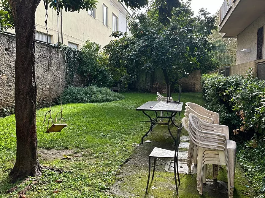 Immagine 30 di Appartamento in vendita  a Massa