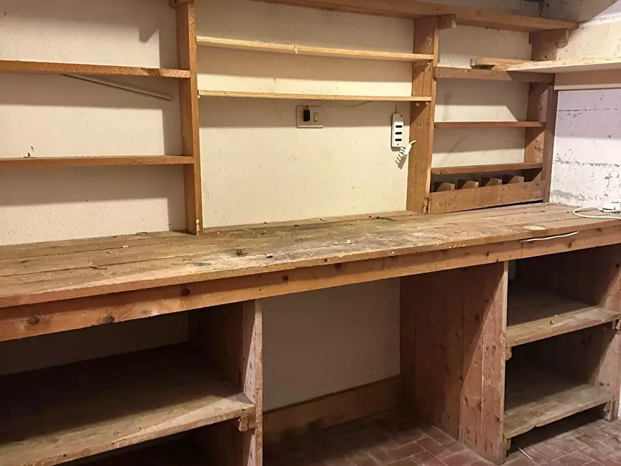 Immagine 25 di Appartamento in vendita  a Massa