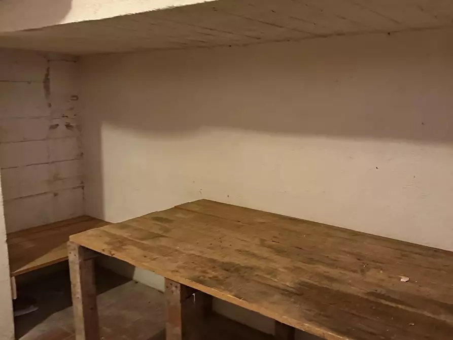 Immagine 27 di Appartamento in vendita  a Massa