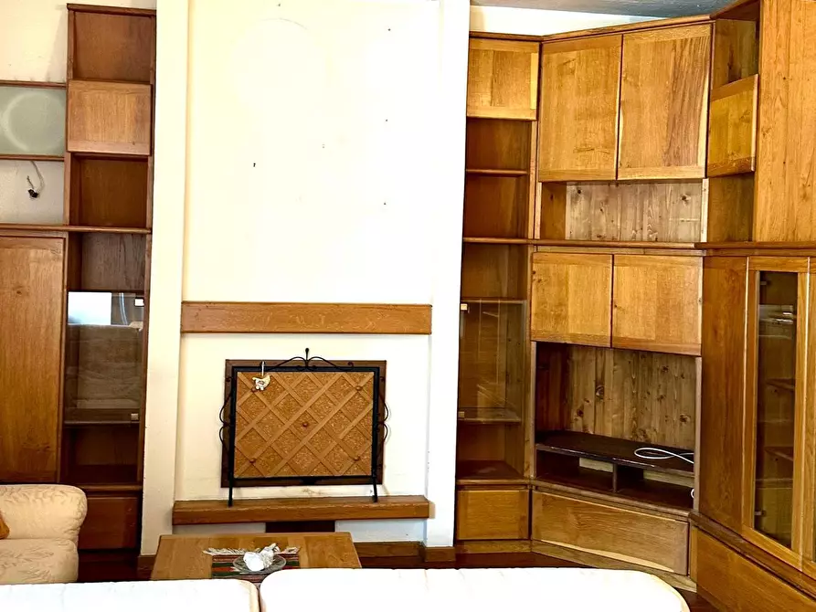 Immagine 7 di Appartamento in vendita  a Massa