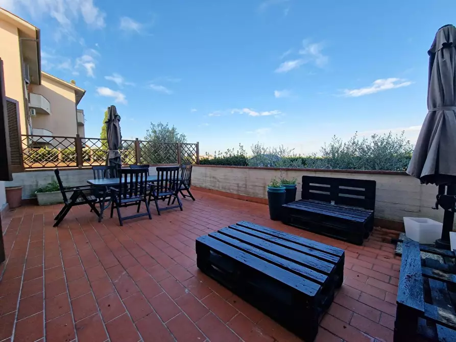 Immagine 2 di Appartamento in vendita  a Crespina Lorenzana