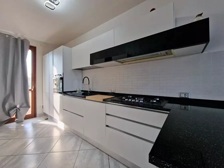 Immagine 20 di Appartamento in vendita  a Crespina Lorenzana