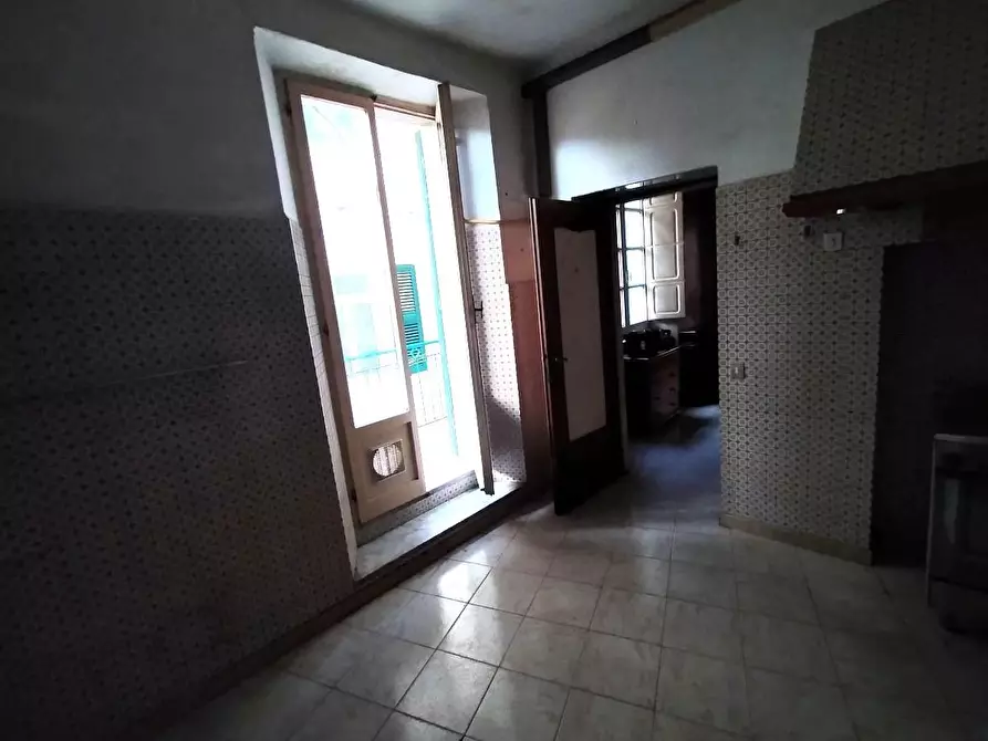 Immagine 6 di Appartamento in vendita  a Massa