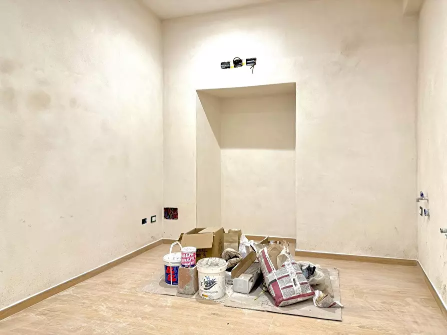 Immagine 13 di Appartamento in vendita  a Massa