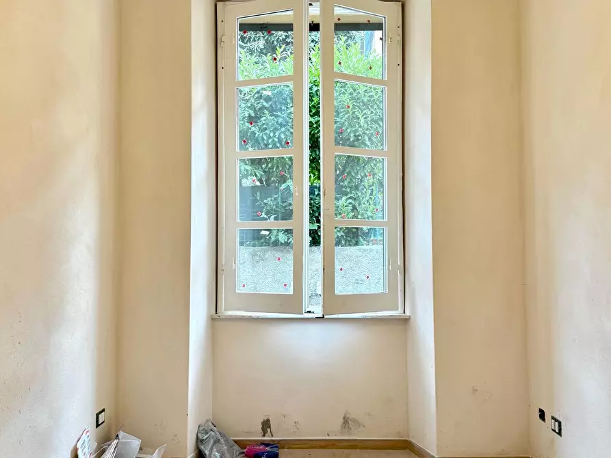 Immagine 5 di Appartamento in vendita  a Massa