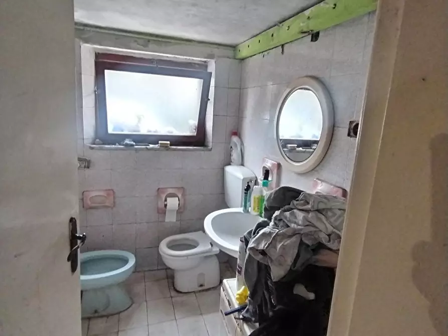 Immagine 16 di Casa indipendente in vendita  a Massa